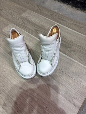 Alexander McQueen White Leather Slip-On Sneakers with Padded Tongue
